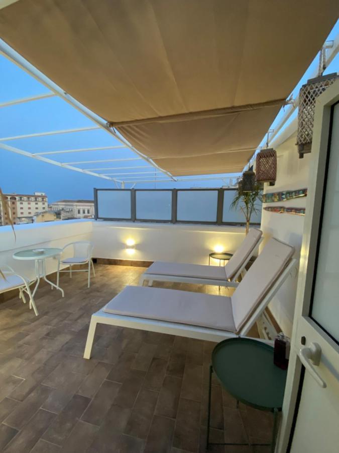 Ferienwohnung Terrazza dei Mori - Seaview terrace in Ortigia Syrakus Exterior foto