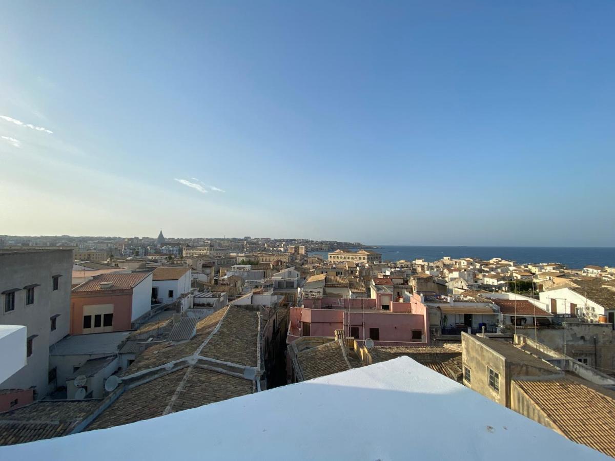 Ferienwohnung Terrazza dei Mori - Seaview terrace in Ortigia Syrakus Exterior foto